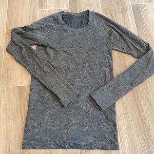 Lululemon swiftly tech long sleeve